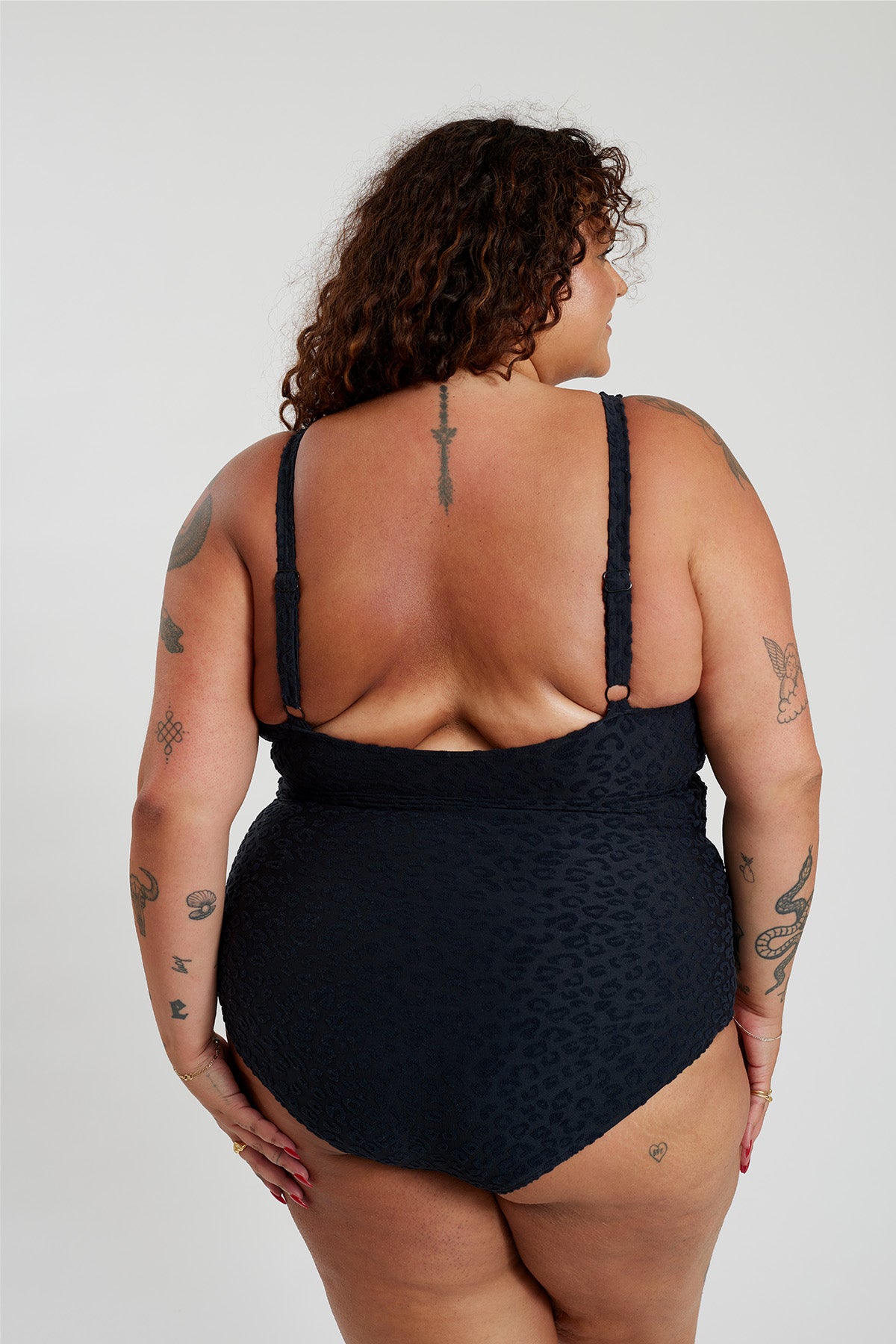 Gwen One Piece Curve - Textured Leopard Charcoal